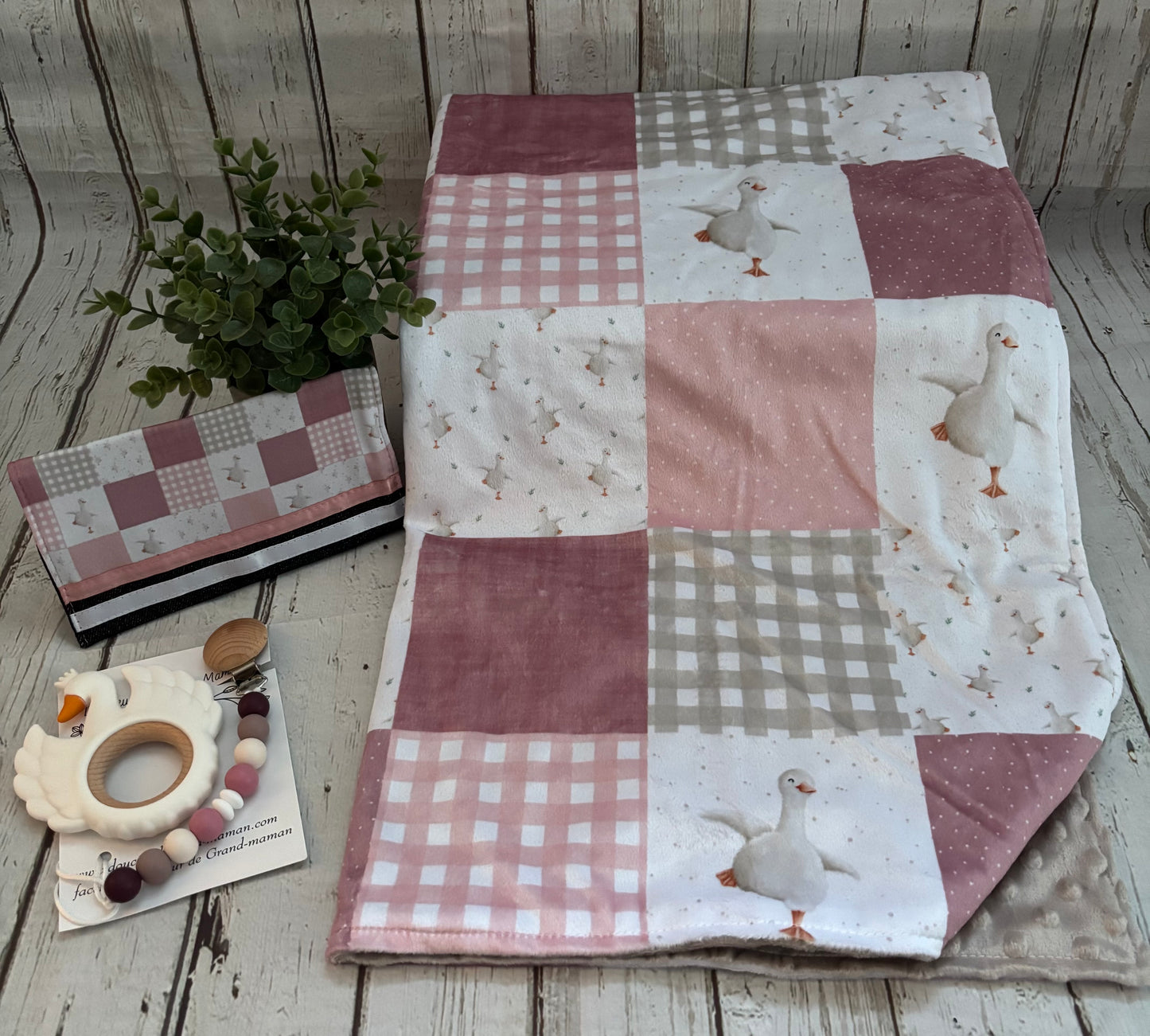 Ensemble cadeau patchwork oies vieux rose