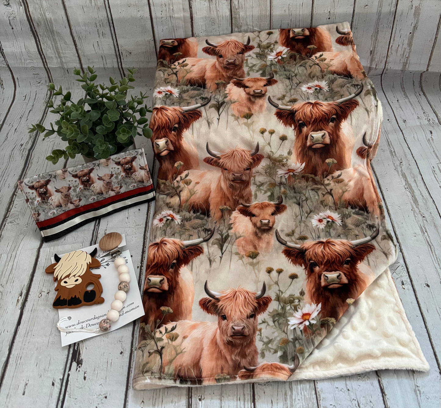 Ensemble cadeau highland fleuri