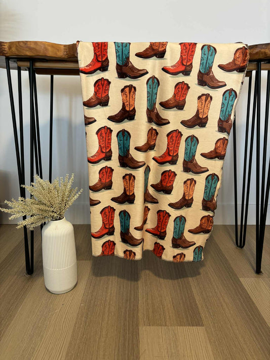 * PRECOMMANDE *Couverture en squish adultes western boots livraison 3-4 semaine
